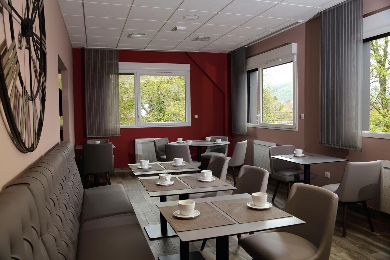 Hotel Le Paradis Des Loups Giromagny Екстериор снимка